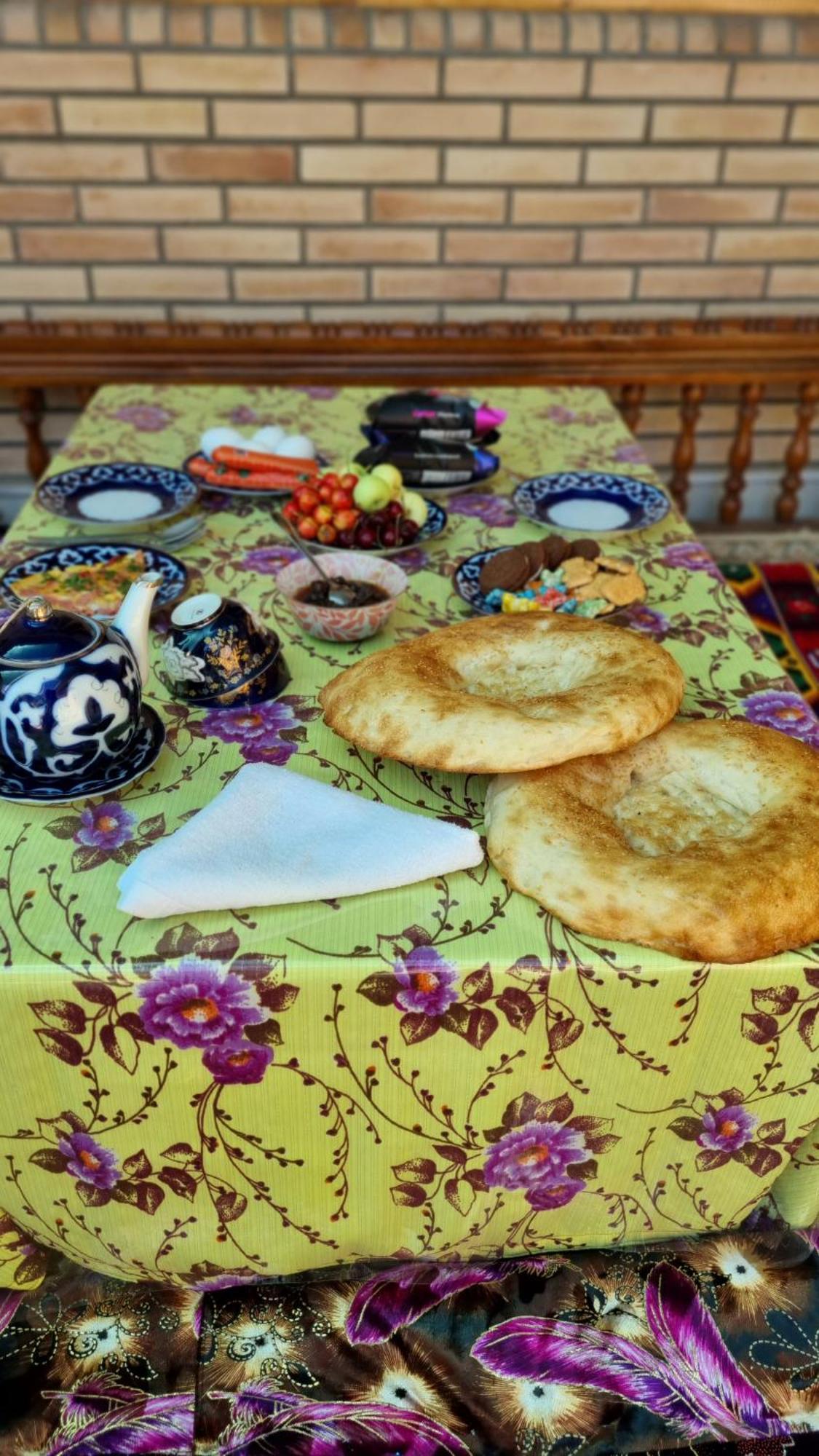 Guest House Muborak Samarkand Exterior photo